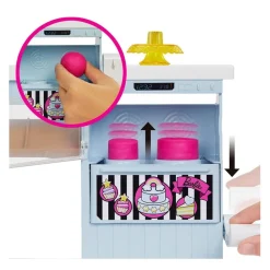 Barbie - Barbie y su pastelería