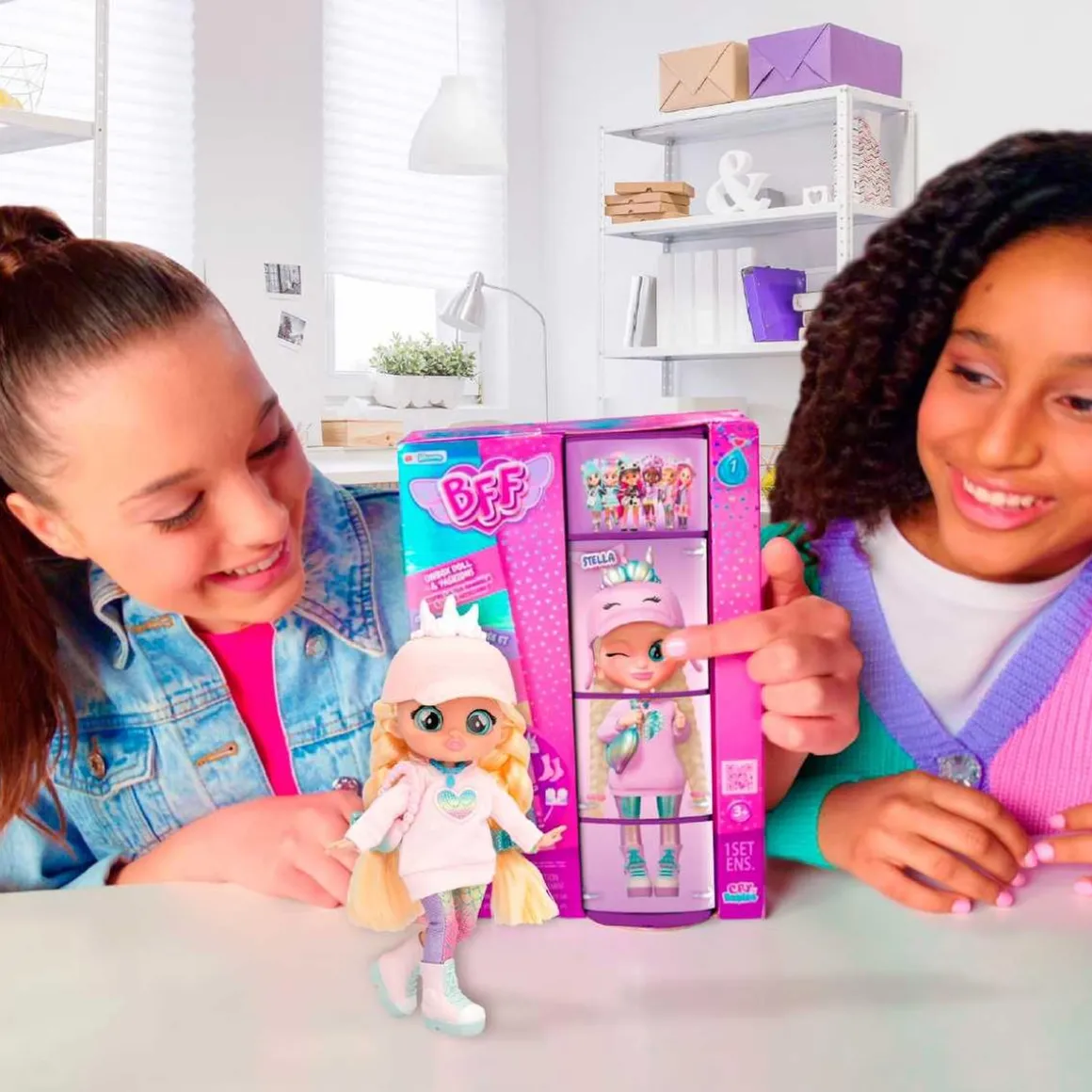 Bebés Llorones - Stella - Muñeca BFF