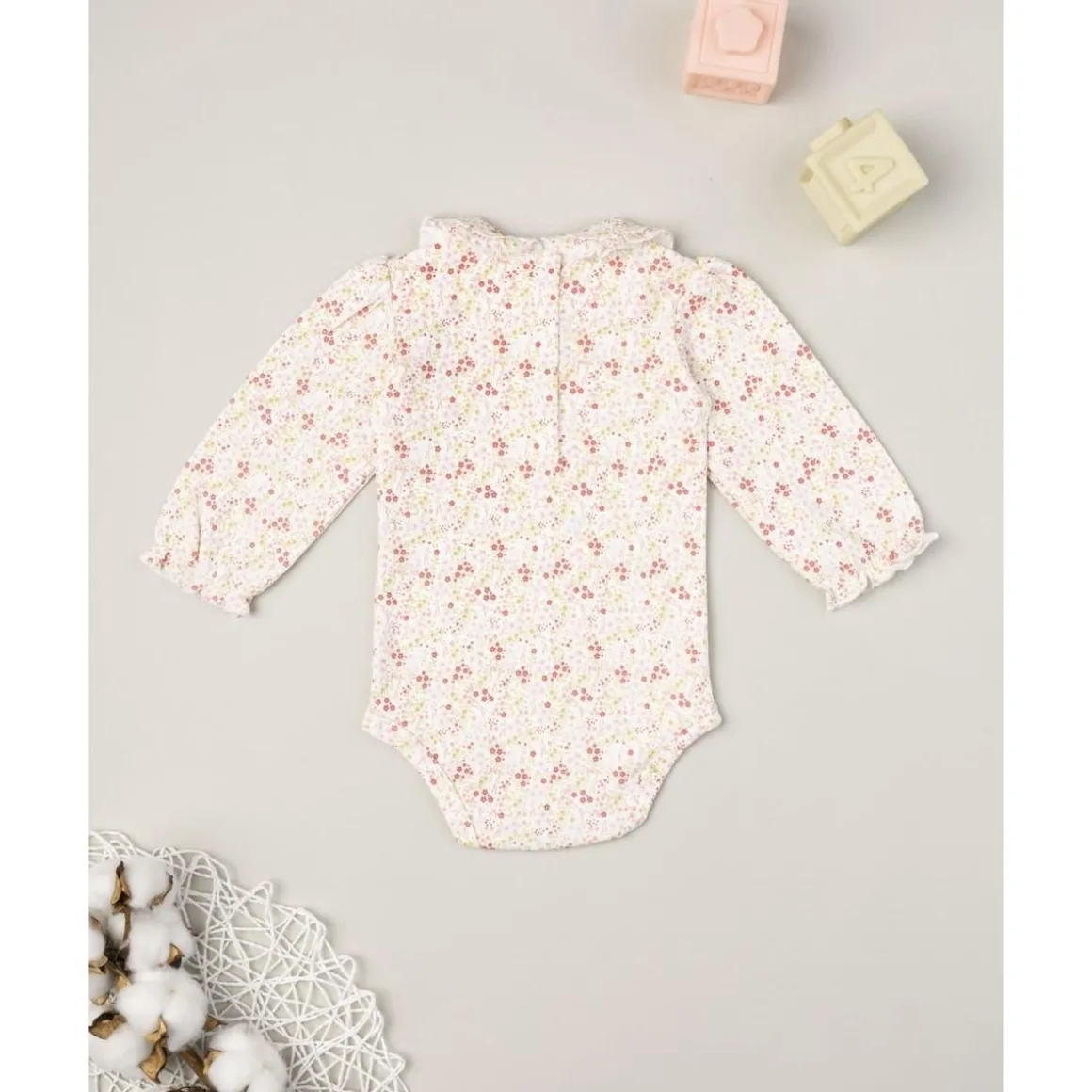 Body de manga larga para niña con estampado de flores