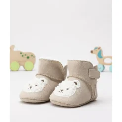 Botín beige bebé efecto ante con oso