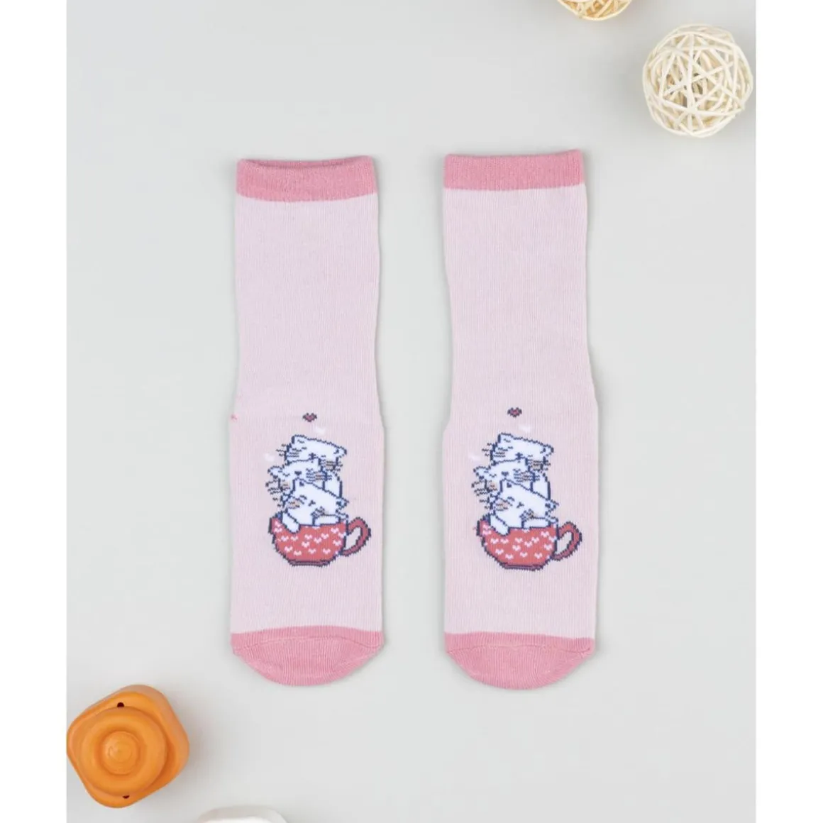 Calcetines antideslizantes niña rosa con gatos