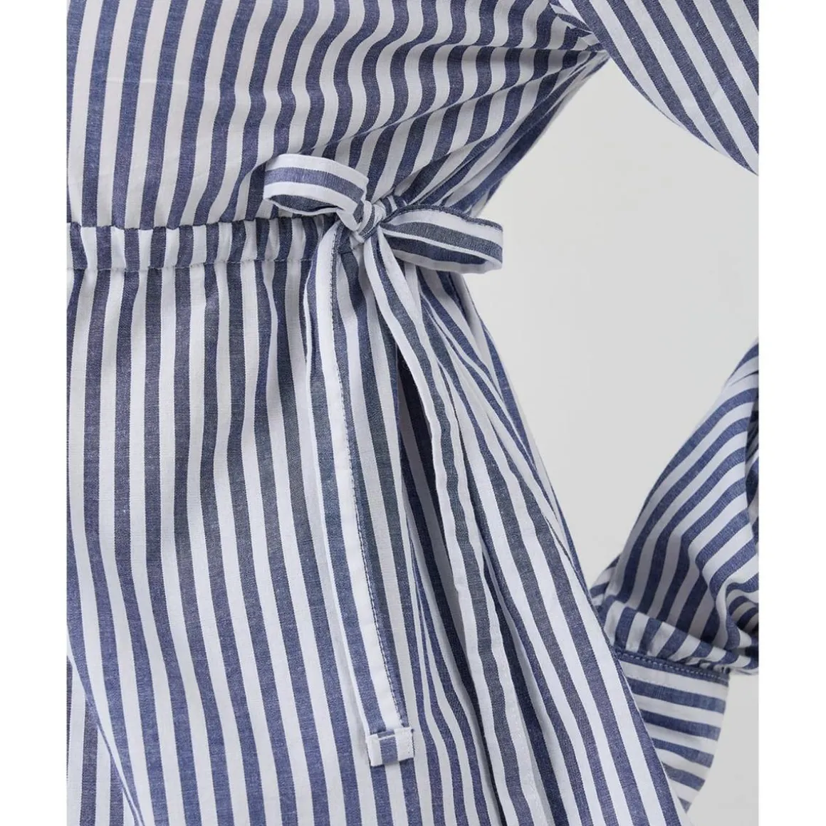 Camisa premamá de popelina a rayas azules y blancas
