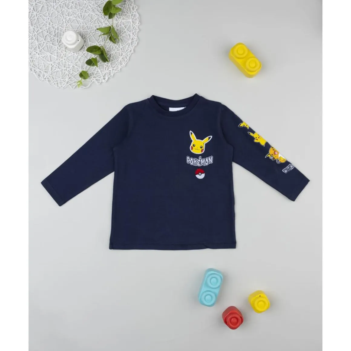Camiseta azul oscuro de niño Pokémon