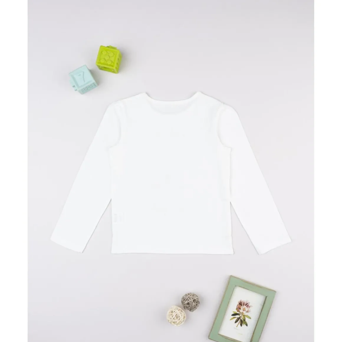 Camiseta niña blanca estampado "chic girl"