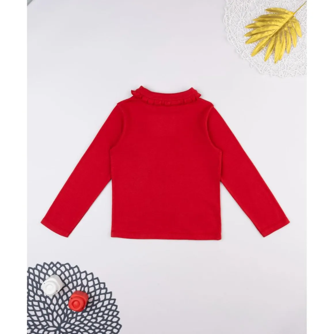 Camiseta niña roja cuello alto