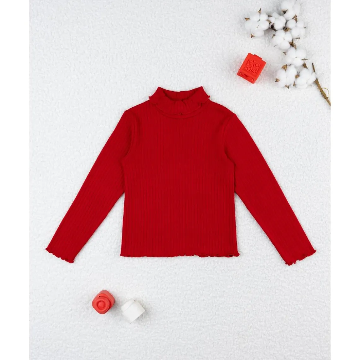 Camiseta niña roja de canalé