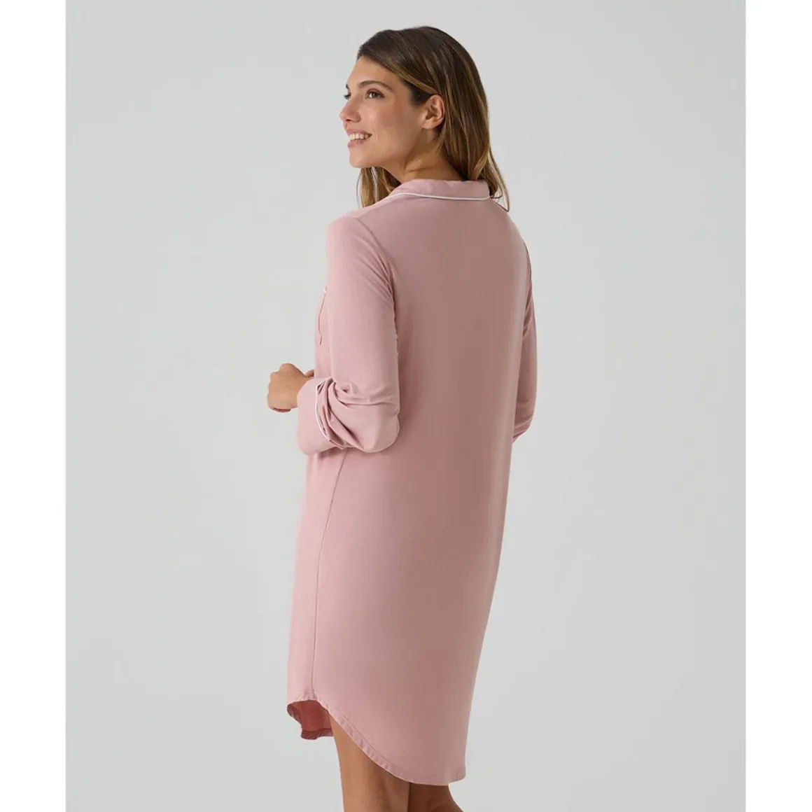Camisón premamá y de lactancia rosa con botones
