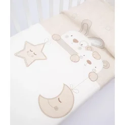 Colcha acolchada con diseño de conejito