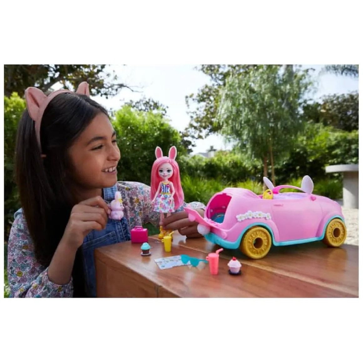Enchantimals - Conejitomóvil con muñeca