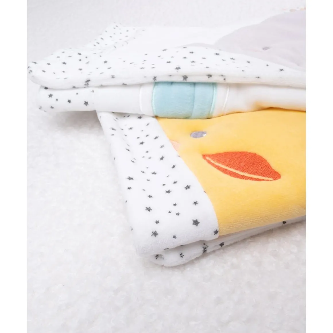 Manta de Cuna en Terciopelo "Baby Smile"