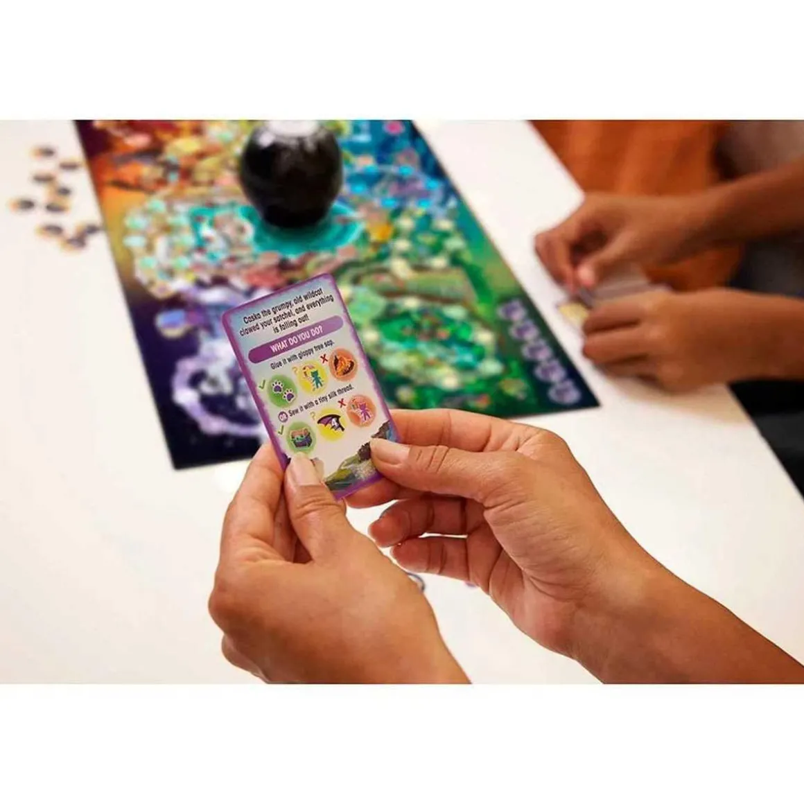 Mattel - Juego de mesa Magic 8 Ball Encuentros Mágicos ㅤ