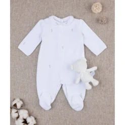 Monito de bebé blanco con osito de regalo