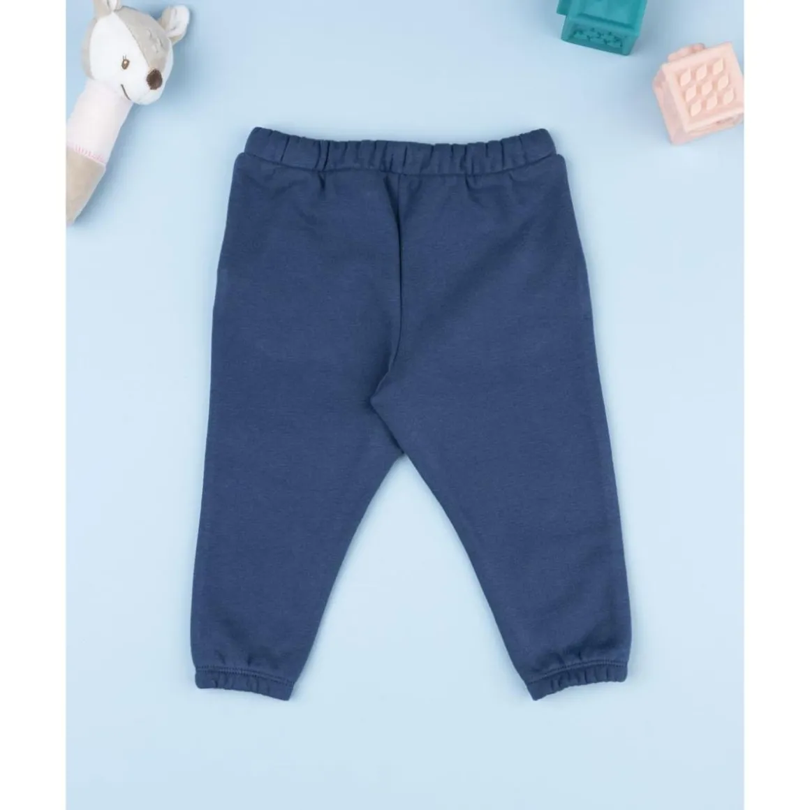 Pantalón felpado niña azul con estampado