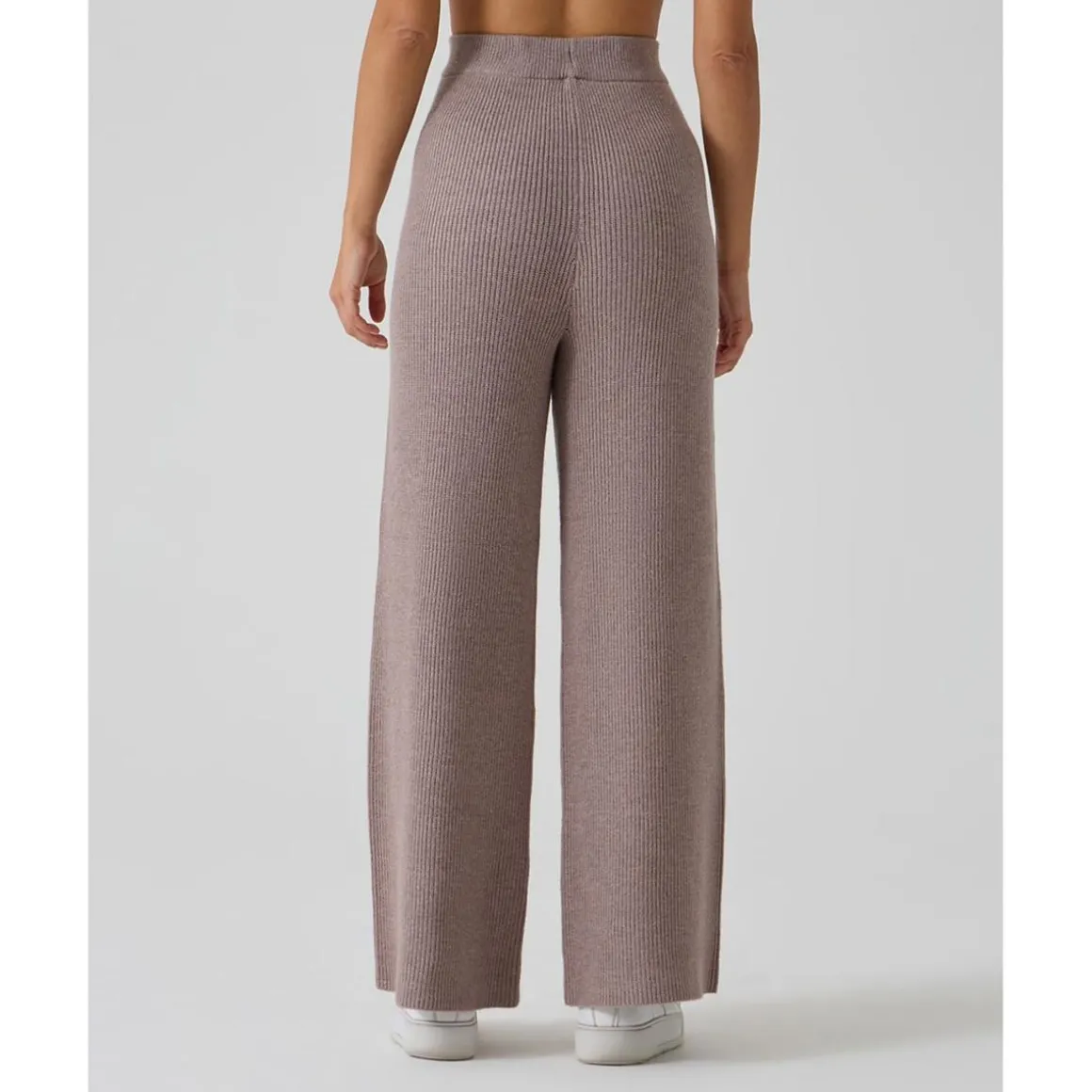 Pantalón marrón premamá en tricot