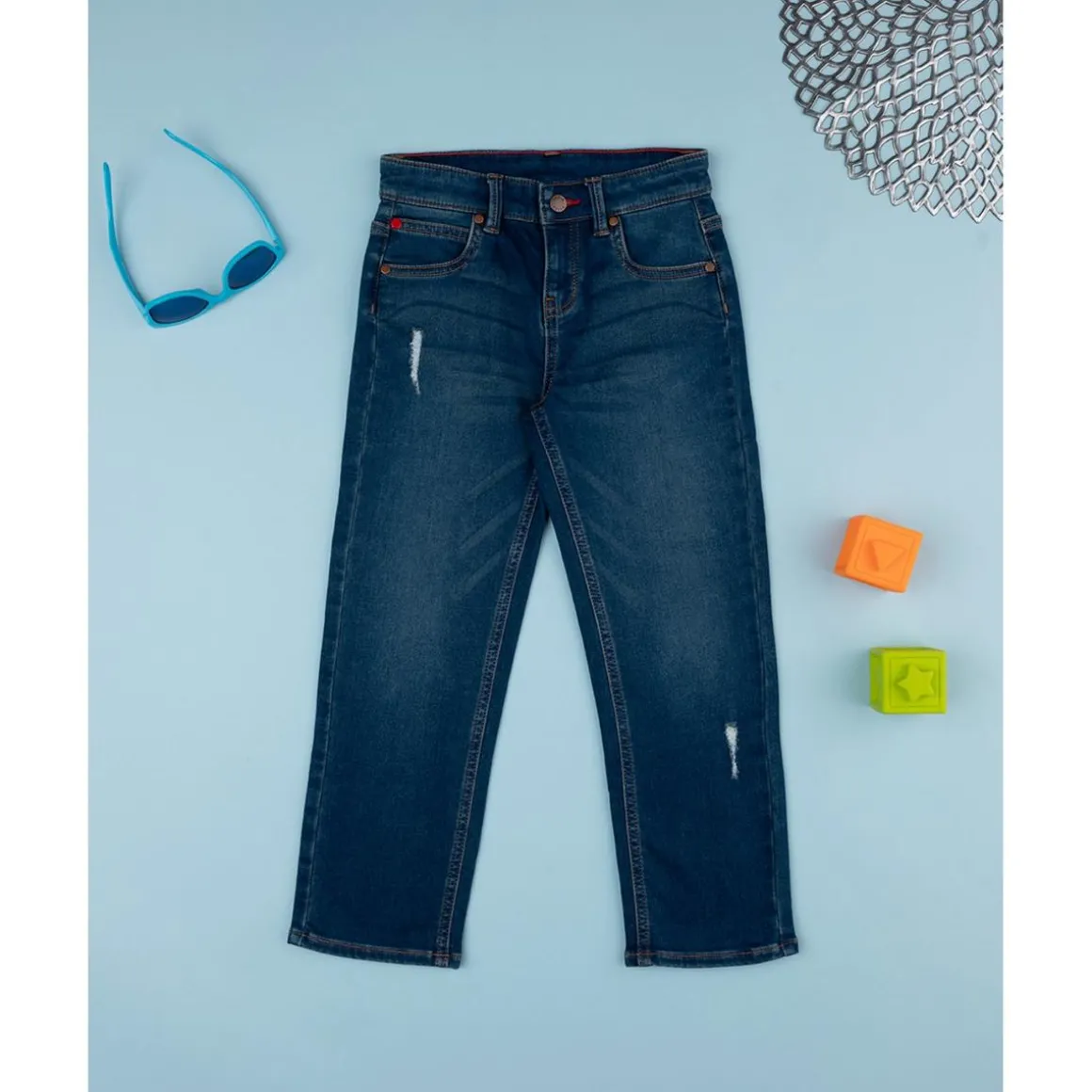 Pantalón vaquero oscuro niño casual