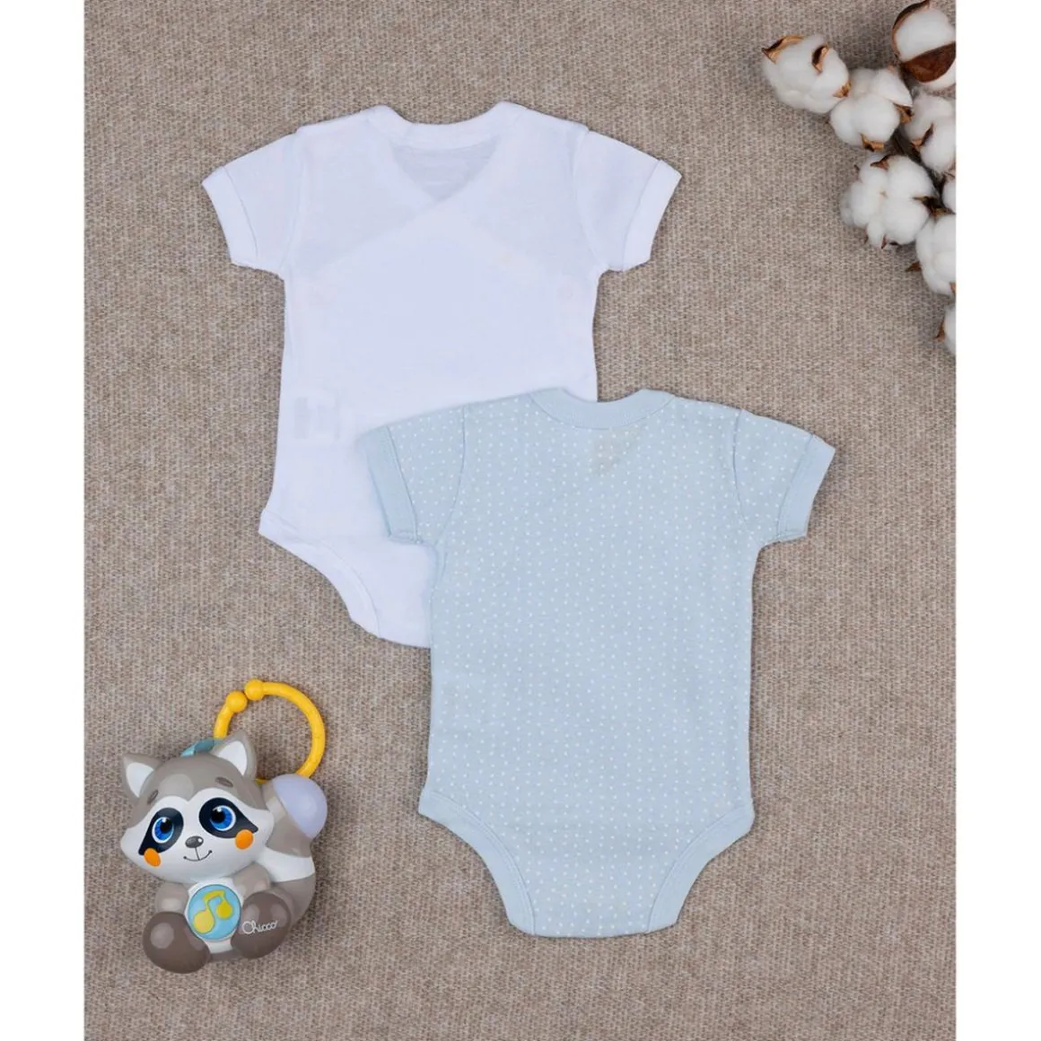 Paquete 2 body blanco y celeste