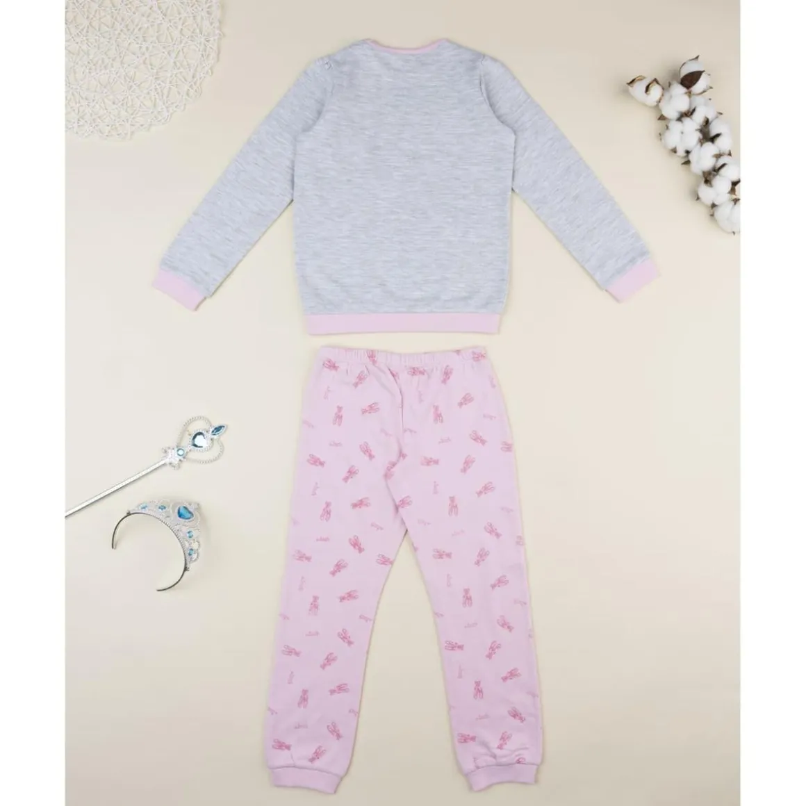 Pijama gris y rosa con bailarina para niña