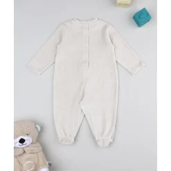 Pijama marrón claro de terciopelo con monitos
