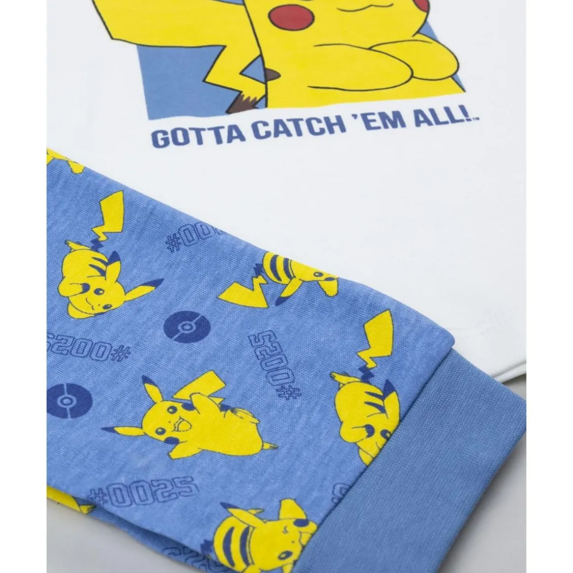 Pijama Pokémon de dos piezas para niño