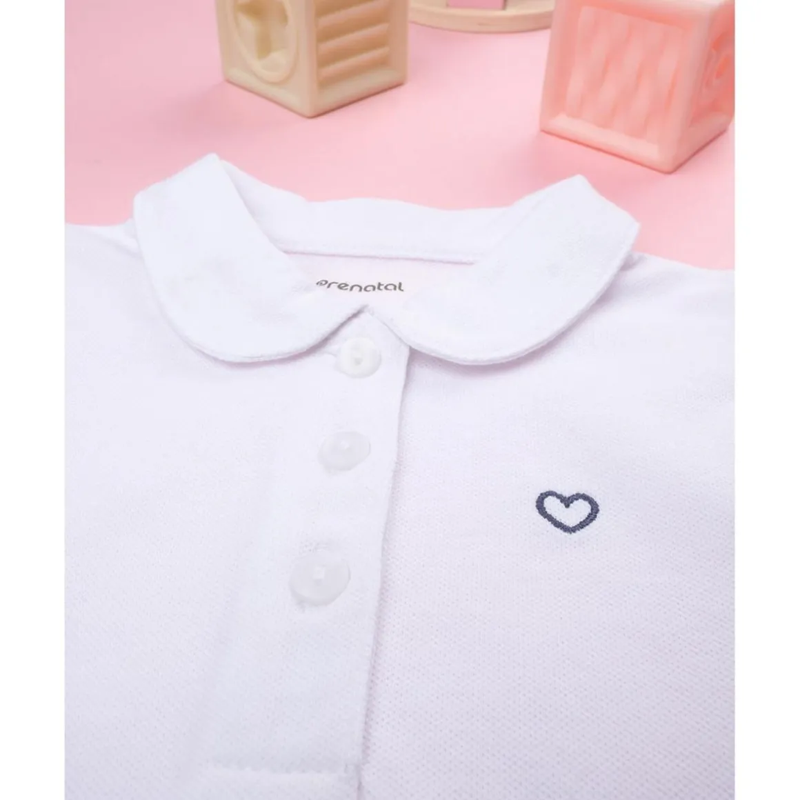 Polo niña blanca corazón azul
