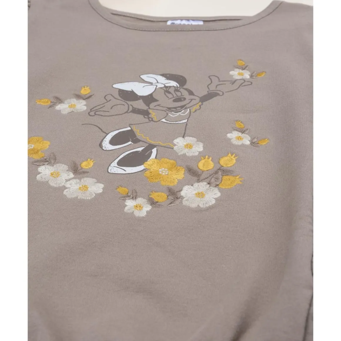 Sudadera marrón para niña con estampado de Minnie