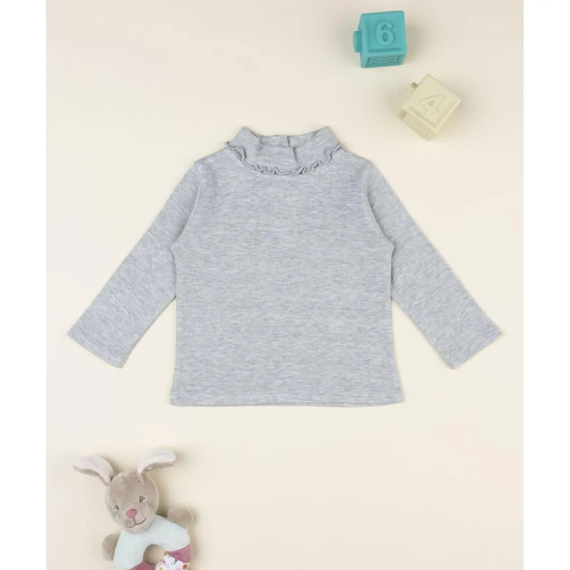 Suéter para niña color gris claro