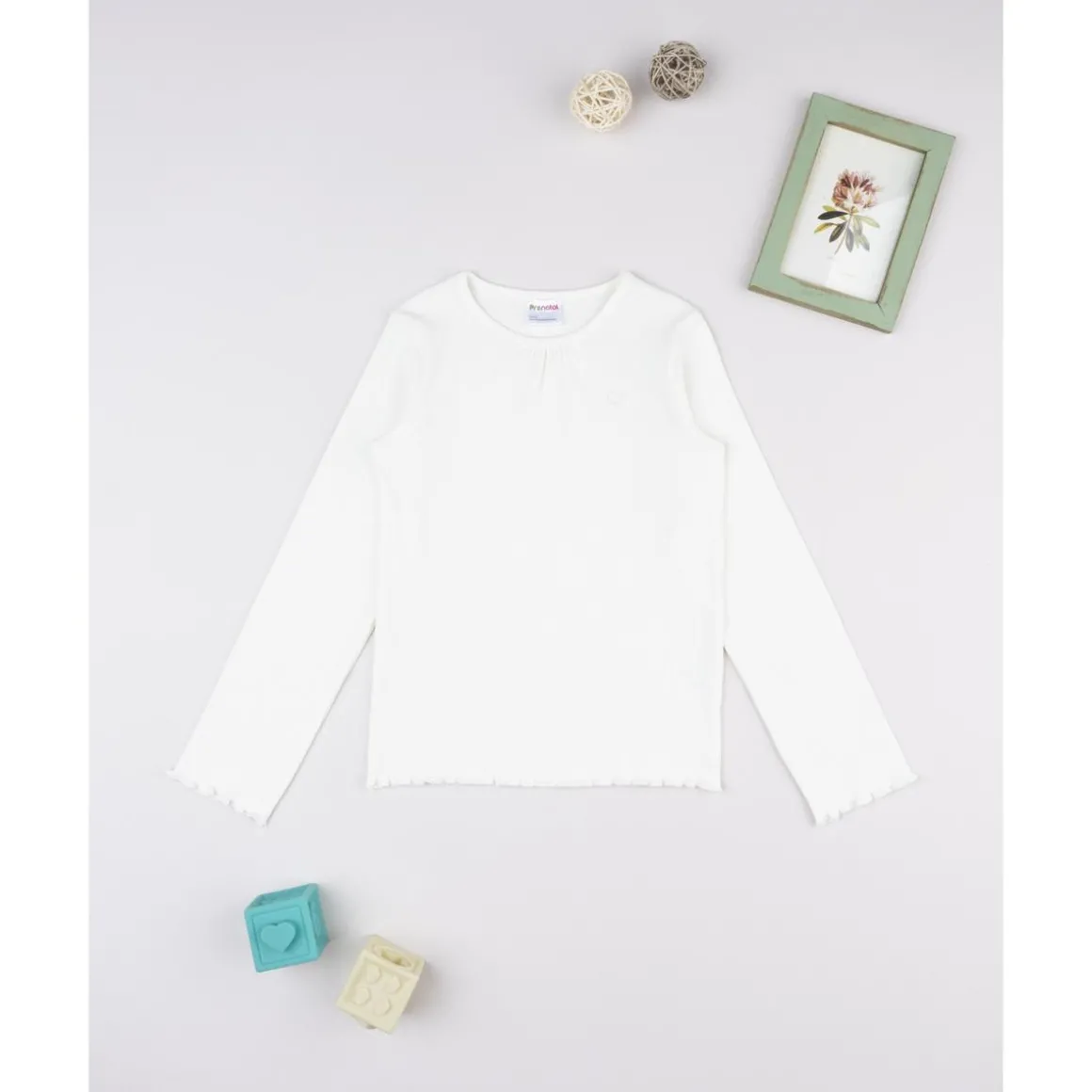 T-shirt blanca de niña manga larga
